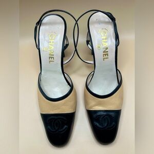 Vintage Autumn 1997 Chanel Black + Tan Heels